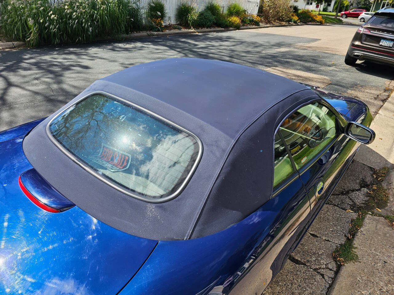 1998 Jaguar XK-Series 105