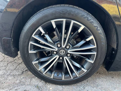 2017 Nissan Maxima Platinum