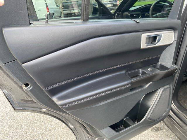 2020 Ford Explorer Platinum