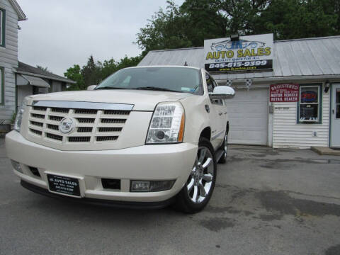 2009 Cadillac Escalade for sale at IK AUTO SALES LLC in Goshen NY