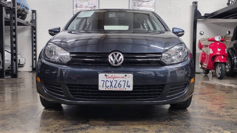 2013 Volkswagen Golf 2.5L PZEV