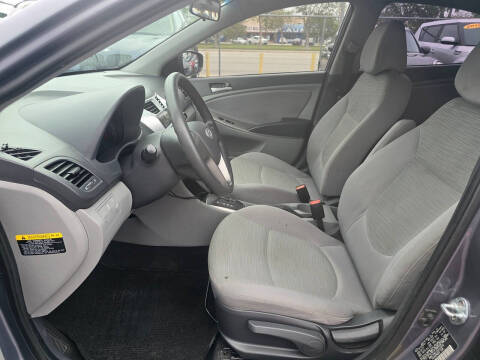2017 Hyundai Accent Value Edition