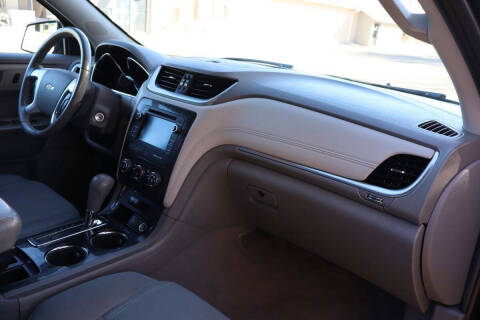 2017 Chevrolet Traverse LT