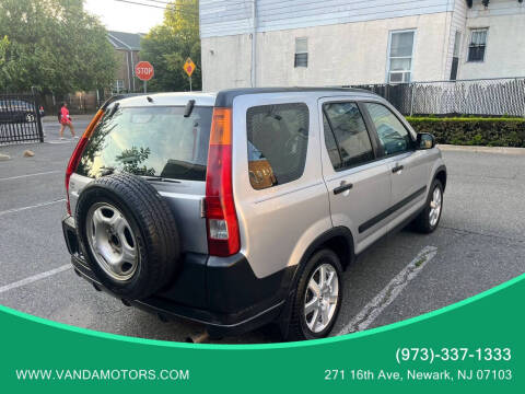 2004 Honda CR-V LX