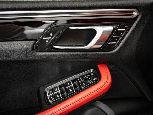 2021 Porsche Macan S