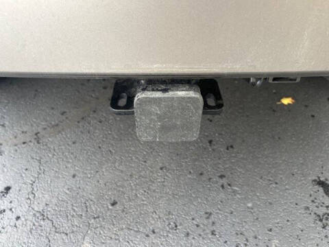 2025 Land Rover Defender 90 P400 X-Dynamic SE