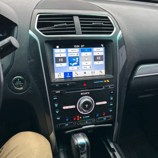 2017 Ford Explorer Sport