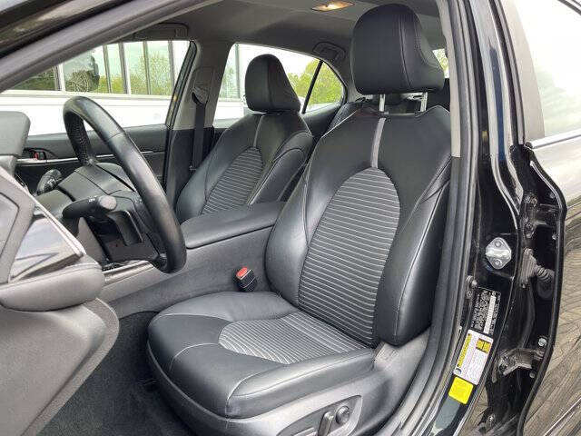 2023 Toyota Camry SE Nightshade