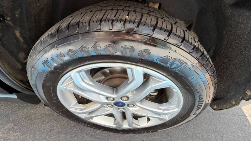 2018 Ford Edge Titanium