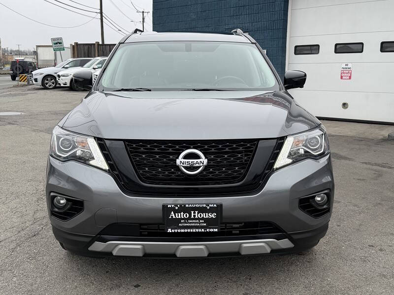 2019 Nissan Pathfinder SL
