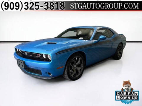 2015 Dodge Challenger Photo