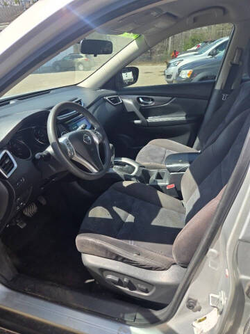 2015 Nissan Rogue SV