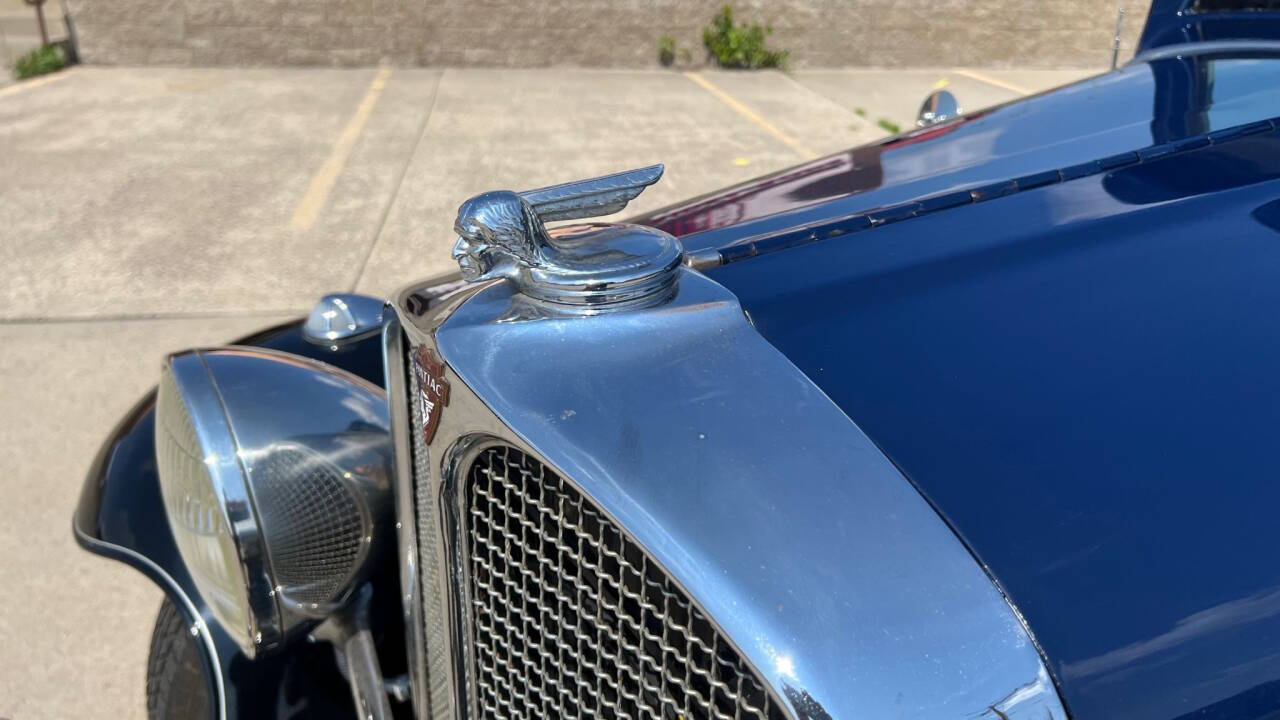1931 Pontiac 401 Sedan 15