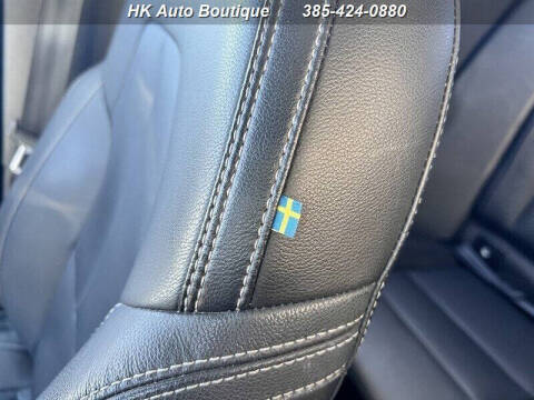 2019 Volvo XC40 T5 Momentum