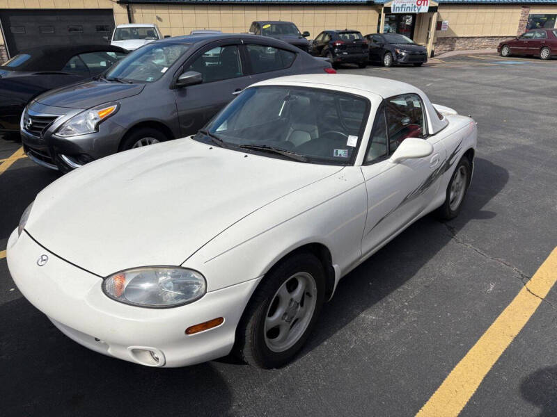2000 Mazda MX-5 Miata