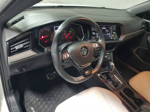 2019 Volkswagen Jetta R-Line