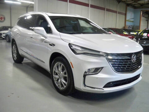 2024 Buick Enclave Essence