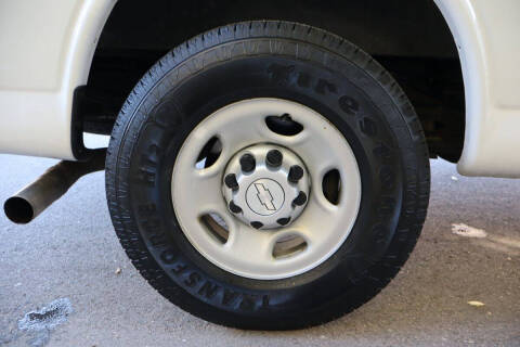 2017 Chevrolet Express LS 2500