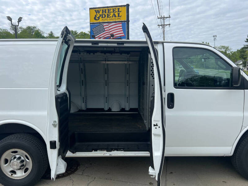 2019 Chevrolet Express 2500