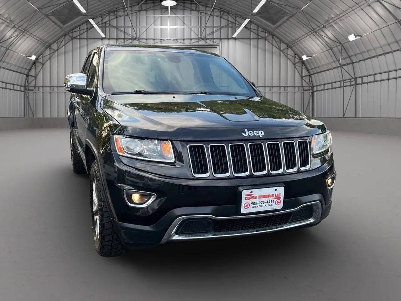 2014 Jeep Grand Cherokee Limited 4x4 4dr SUV's photo