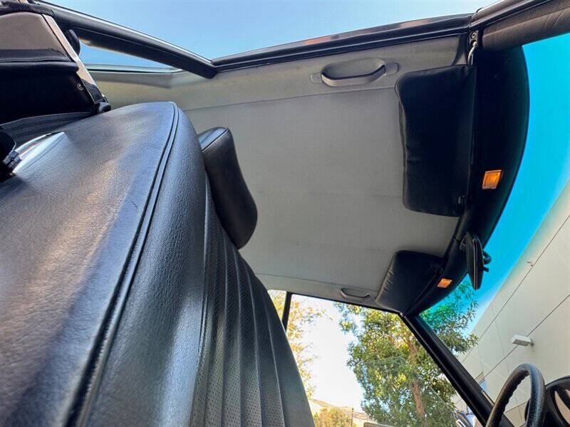 1984 Mercedes-Benz 380-Class 380 SL