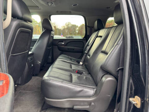 2013 Chevrolet Suburban LT 2500