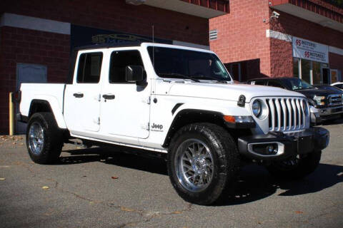 2022 Jeep Gladiator Overland