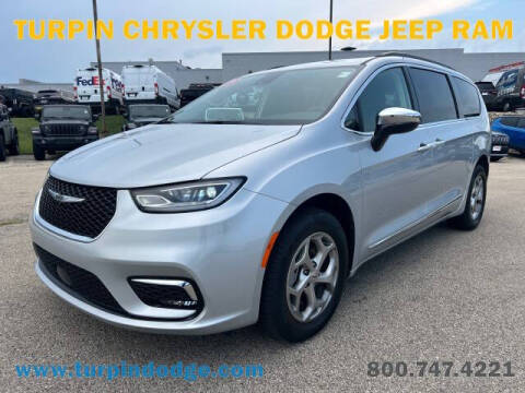 2023 Chrysler Pacifica for sale at Turpin Chrysler Dodge Jeep Ram in Dubuque IA