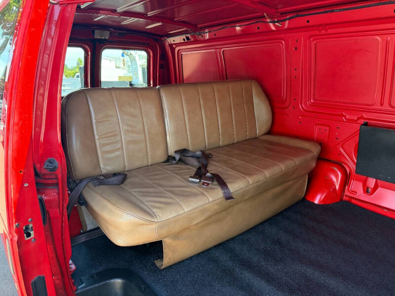2002 Ford E-Series E-350 SD