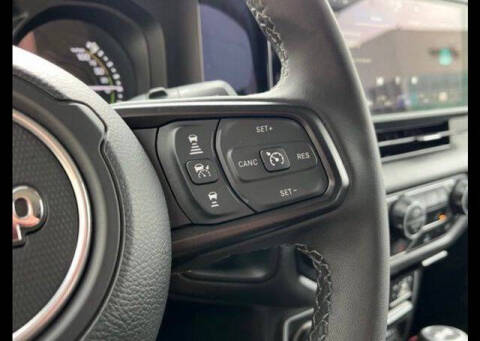 2025 Jeep Wrangler Willys 4xe