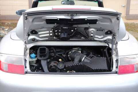 2003 Porsche 911 Carrera 4