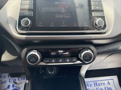 2020 Nissan Kicks SV