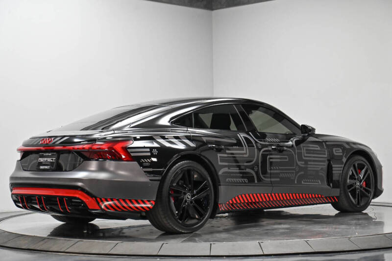 2023 Audi RS e-tron GT quattro