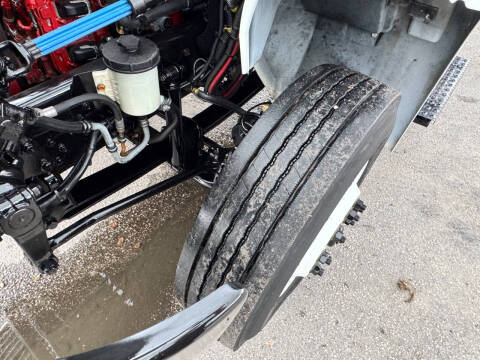 2020 International MV607