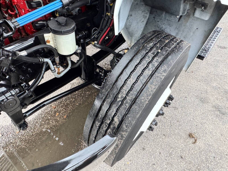 2020 International MV607