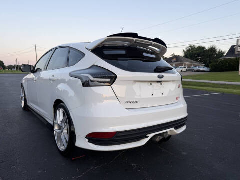2018 Ford Focus ST