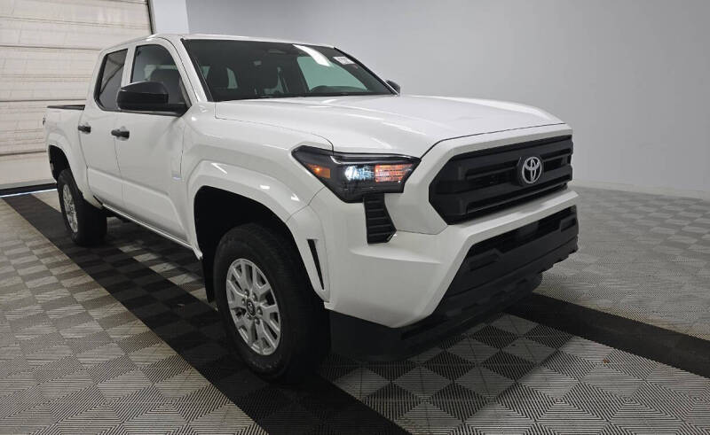 2024 Toyota Tacoma SR