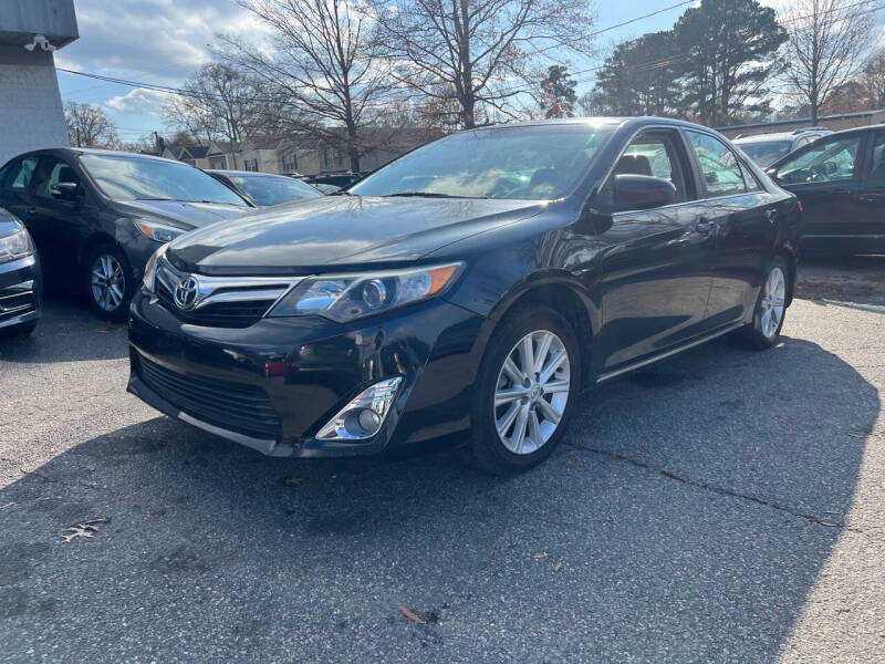 2012 Toyota Camry XLE photo 2