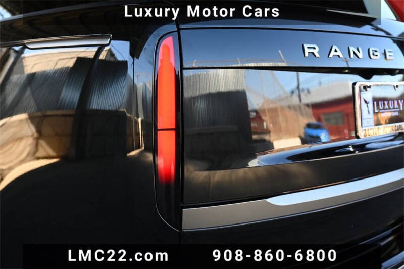 2023 Land Rover Range Rover P530 SE