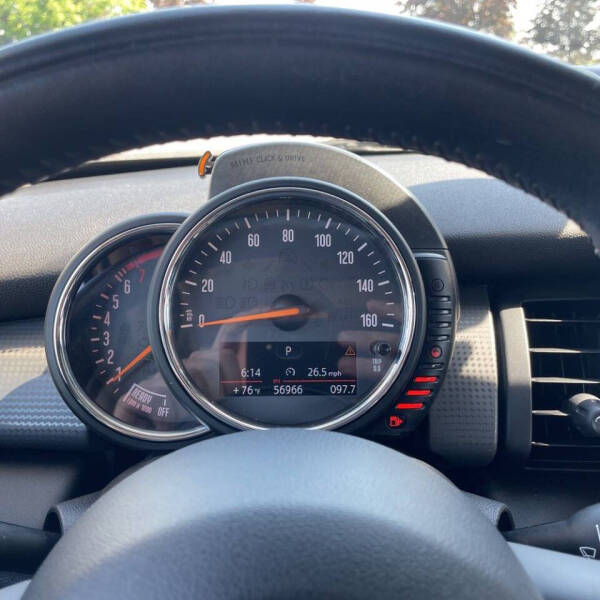 2017 MINI Hardtop 4 Door Cooper