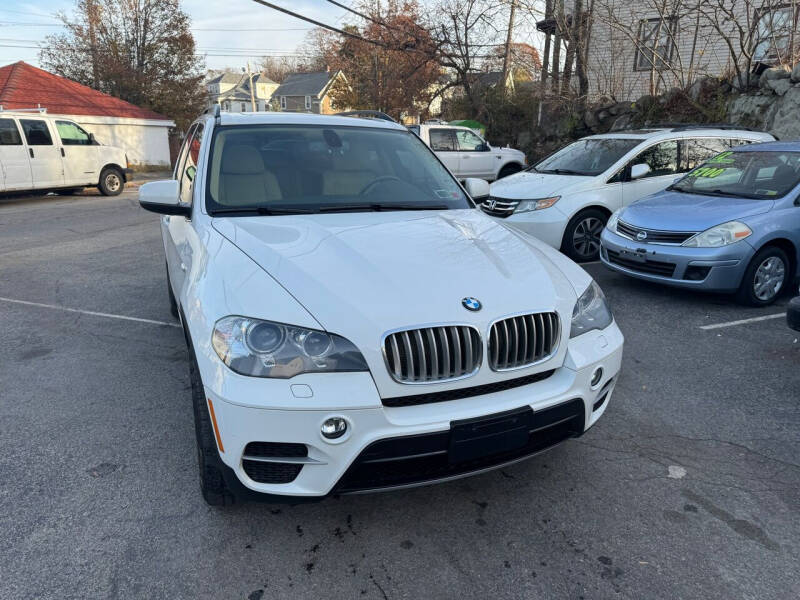 2013 BMW X5 for sale at Charlie's Auto Sales in Quincy MA