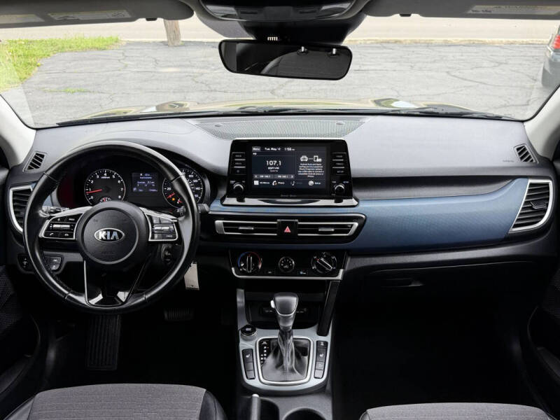 2021 Kia Seltos S