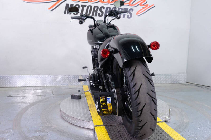 2012 Harley-Davidson FXS Blackline