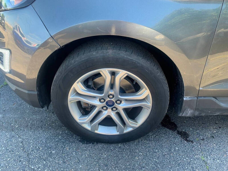 2018 Ford Edge Titanium
