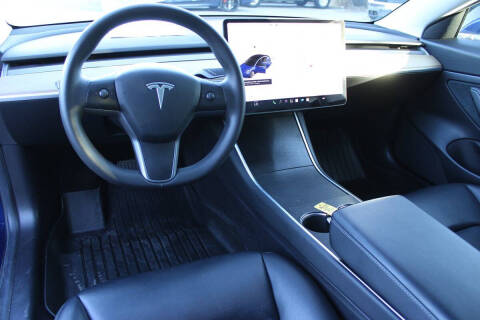 2020 Tesla Model 3 Standard Range Plus