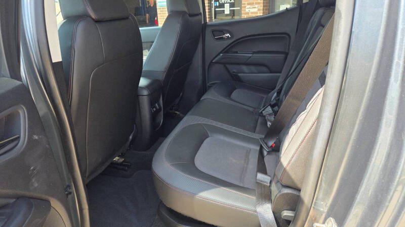 2015 GMC Canyon SLE - Photo 25