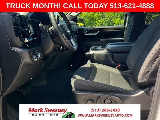 2025 GMC Sierra 1500