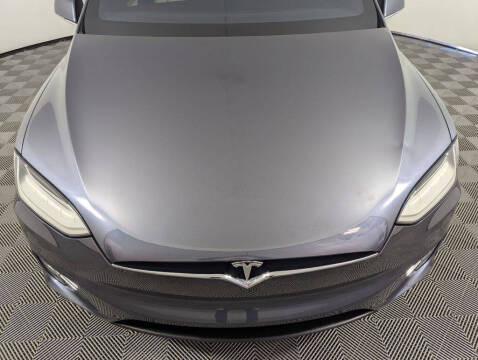 2020 Tesla Model X Long Range