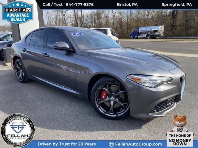 2019 Alfa Romeo Giulia Ti Sport's photo