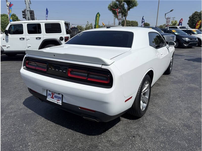 2019 Dodge Challenger SXT